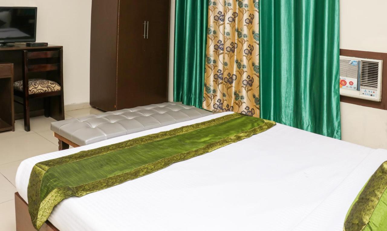 The Baghban Hotel & Resort, Baddi Екстериор снимка