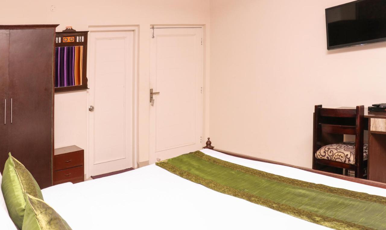 The Baghban Hotel & Resort, Baddi Екстериор снимка